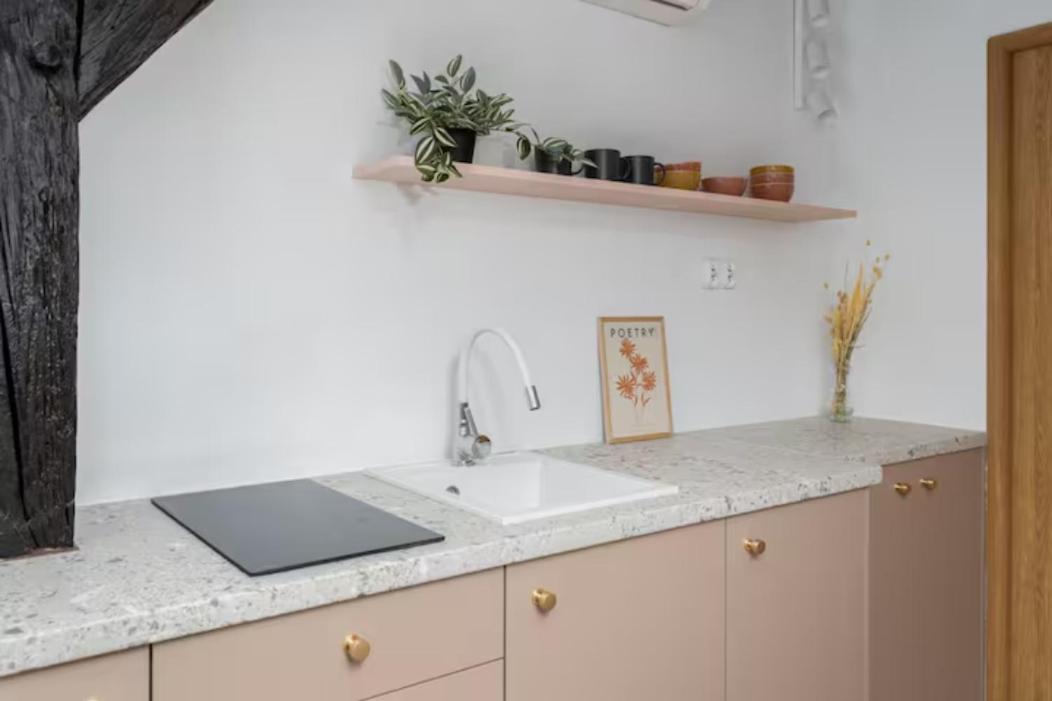 Wislna Old Town Apartments Краков Экстерьер фото